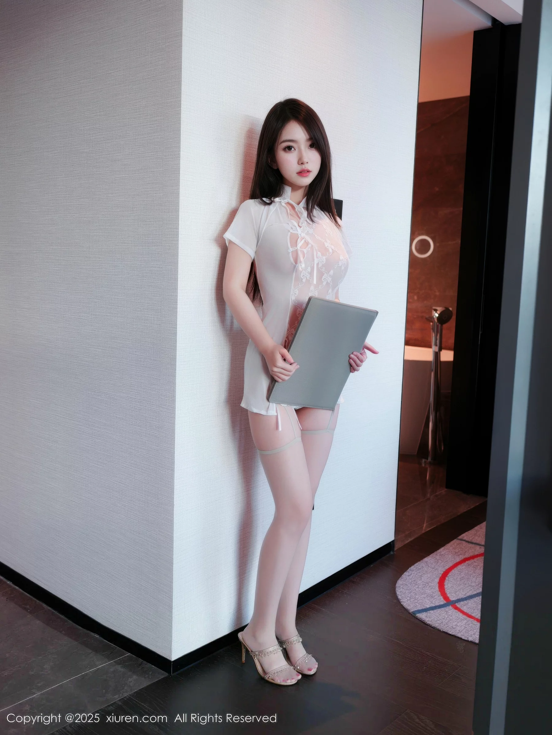 [XiuRen秀人网]第10854期烧烧小桃写真-秀人资源网